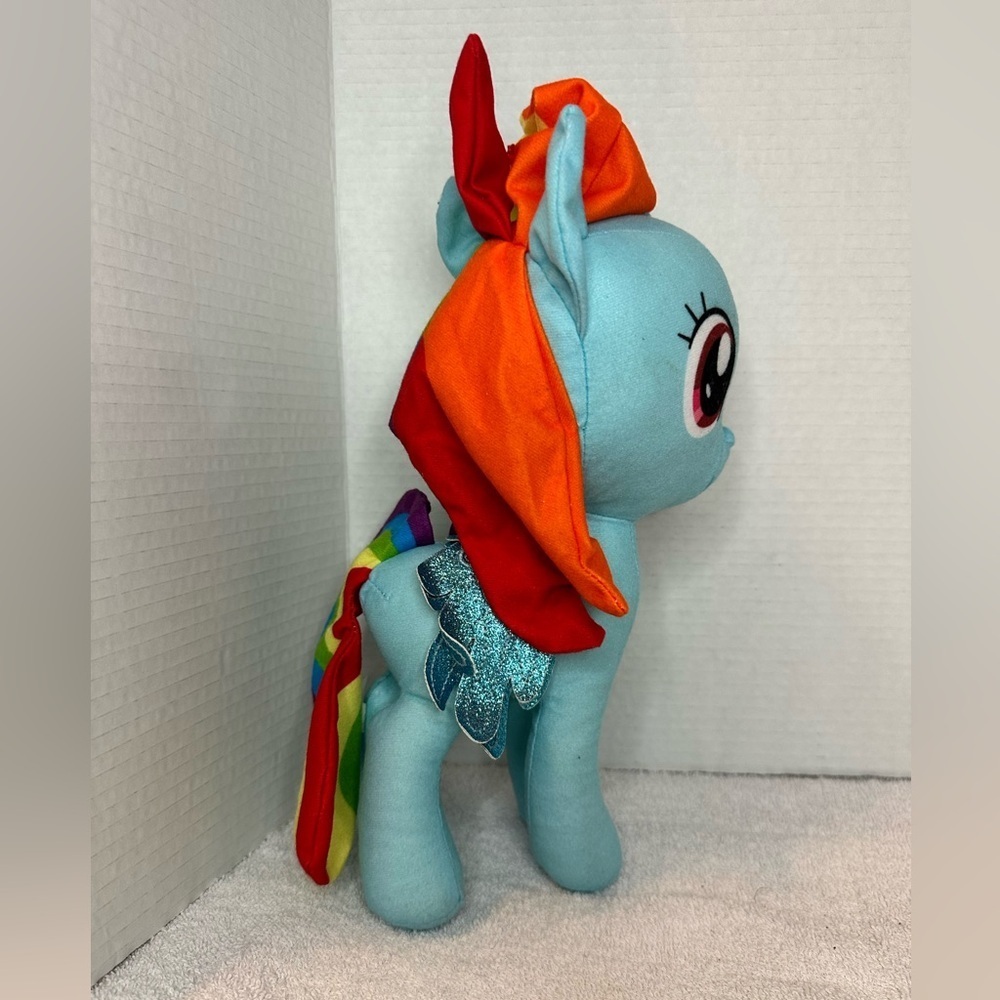 My Little Pony Hasbro Toy Factory Rainbow Dash Plush 2022 - Picture 4 of 8